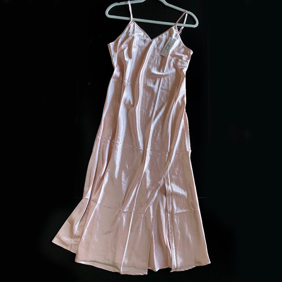 Vtg *NWT Romantic Satin Slip Maxi Dress Split Light Pink Spaghetti Strap Size M - Picture 1 of 7